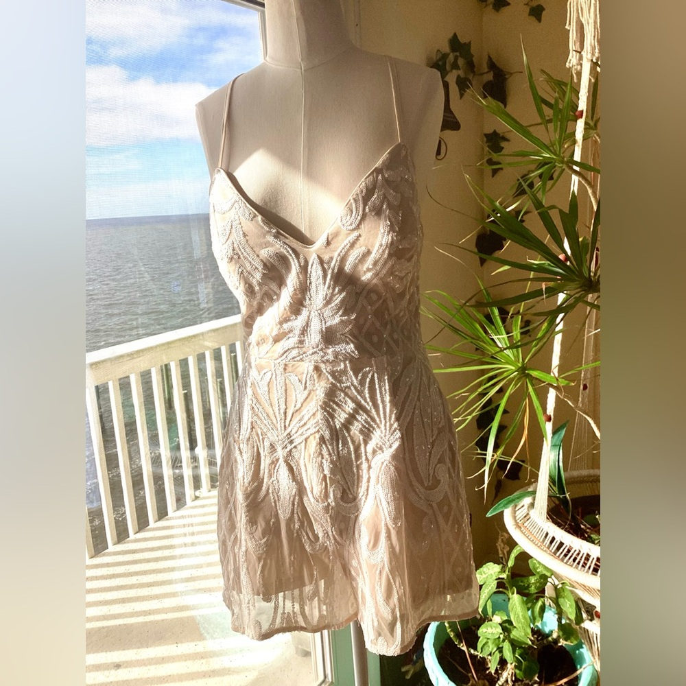 Lulus beaded jumpsuit size Medium in Cream - Picture 1 of 5